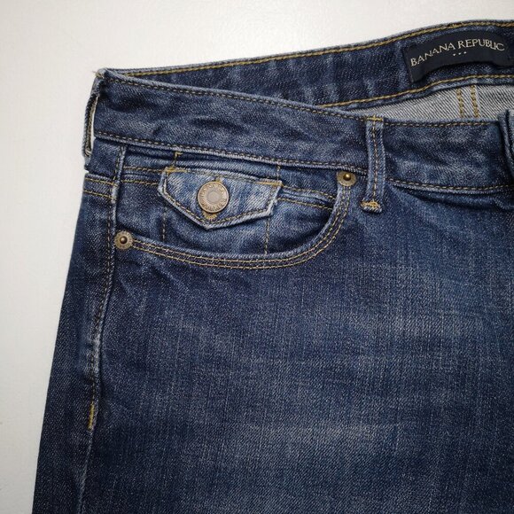 Banana Republic Factory Ladies Medium Wash Flare Leg Blue Jeans - Picture 6 of 13